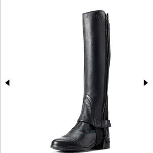 Ariat Breeze Chap NWT WITH ORIGINAL PACKAGING